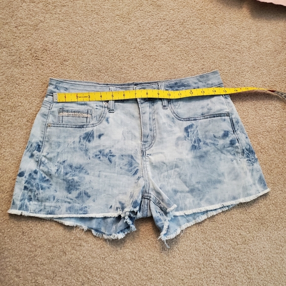 Calvin Klein acid wash shorts size 28 - Picture 6 of 9